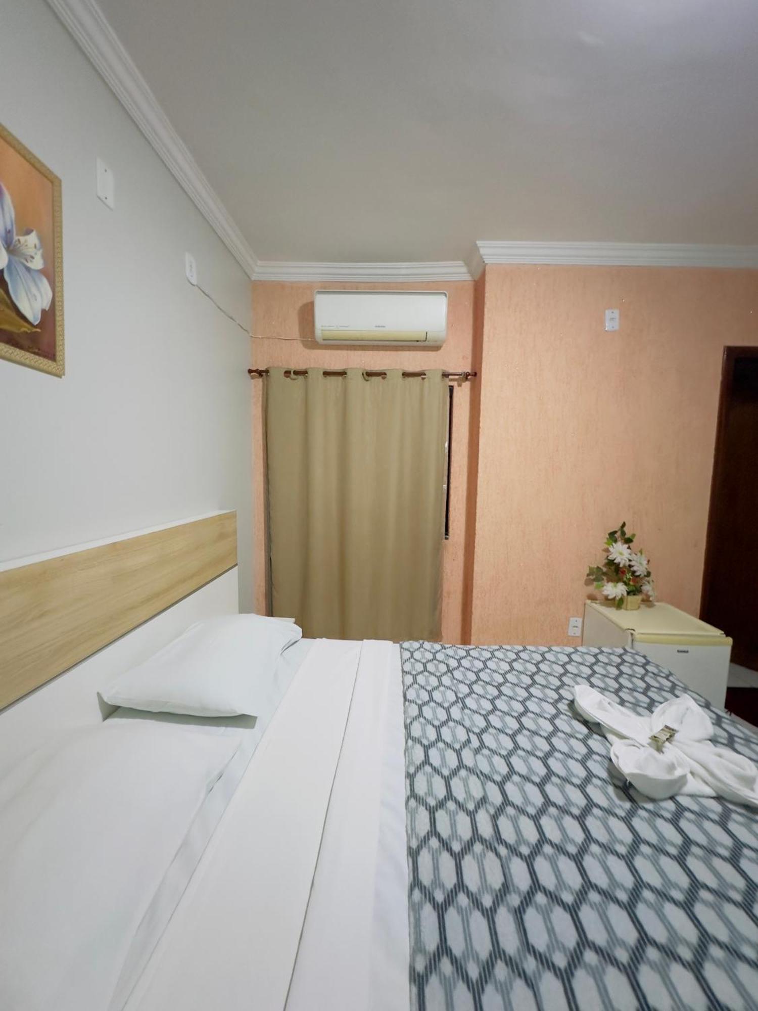 Hotel Brasilia Park Novo Gama Exterior foto